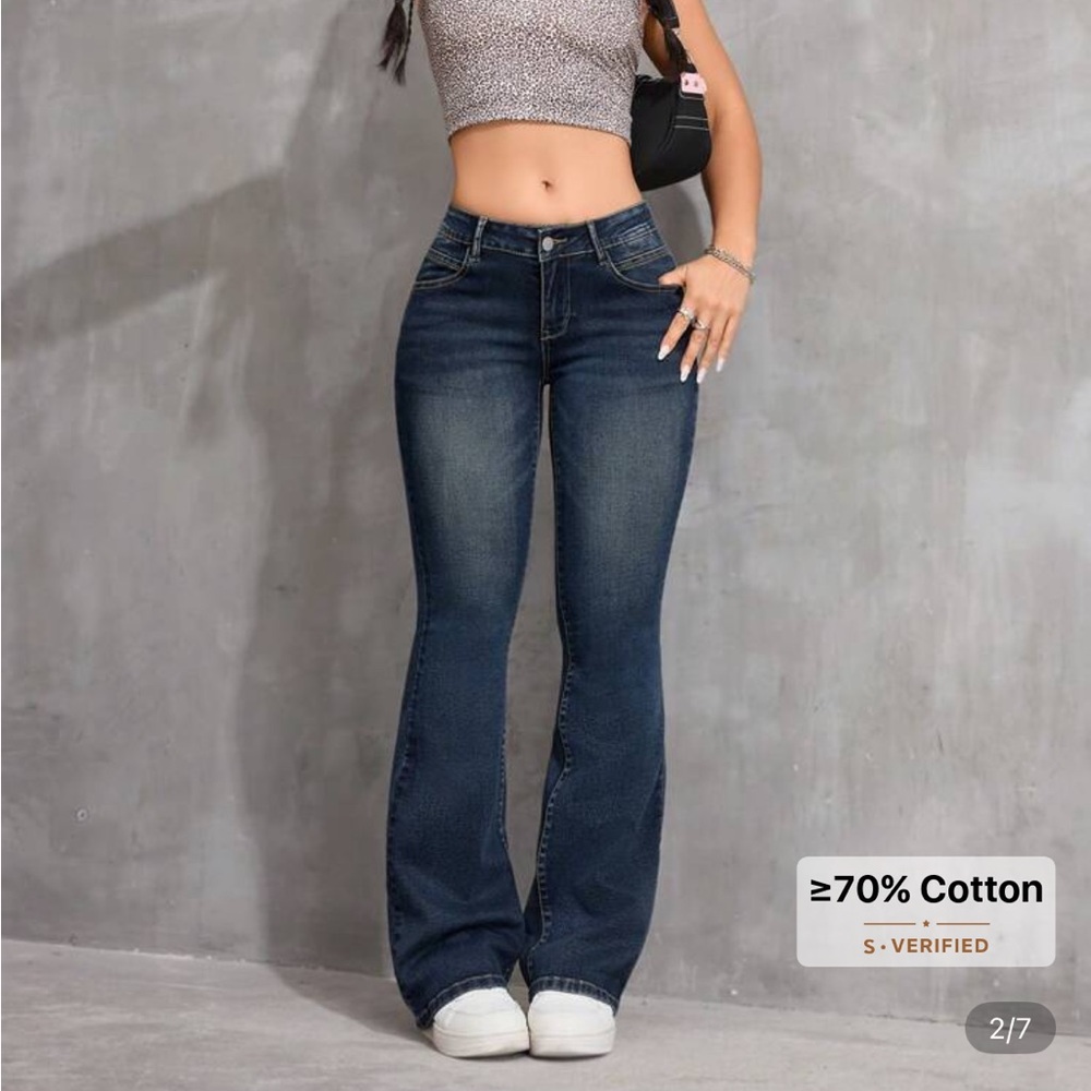SHEIN Dark Blue Flare Jeans